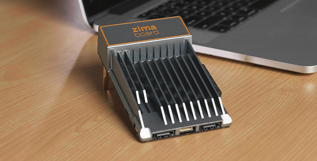 ZimaBoard 832 Single Board Server Router X86 Single Board Computer Personal  Cloud Network Attached Storage 4K Media Server Dual Gigabit Gateway - PCIe  x4 SATA 6.0 Gb/s for HDD/SSD 